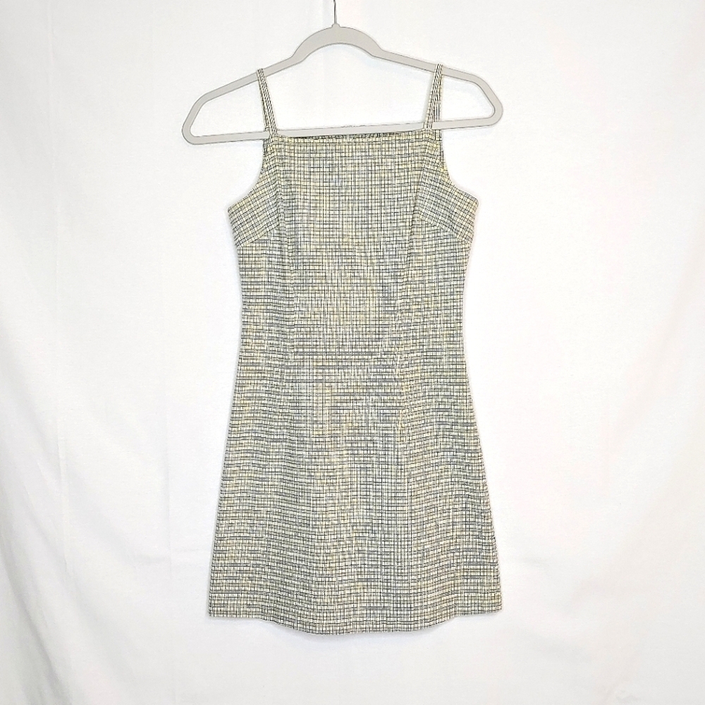 Just for Wraps dress. Size 5,/6. yellow/blue